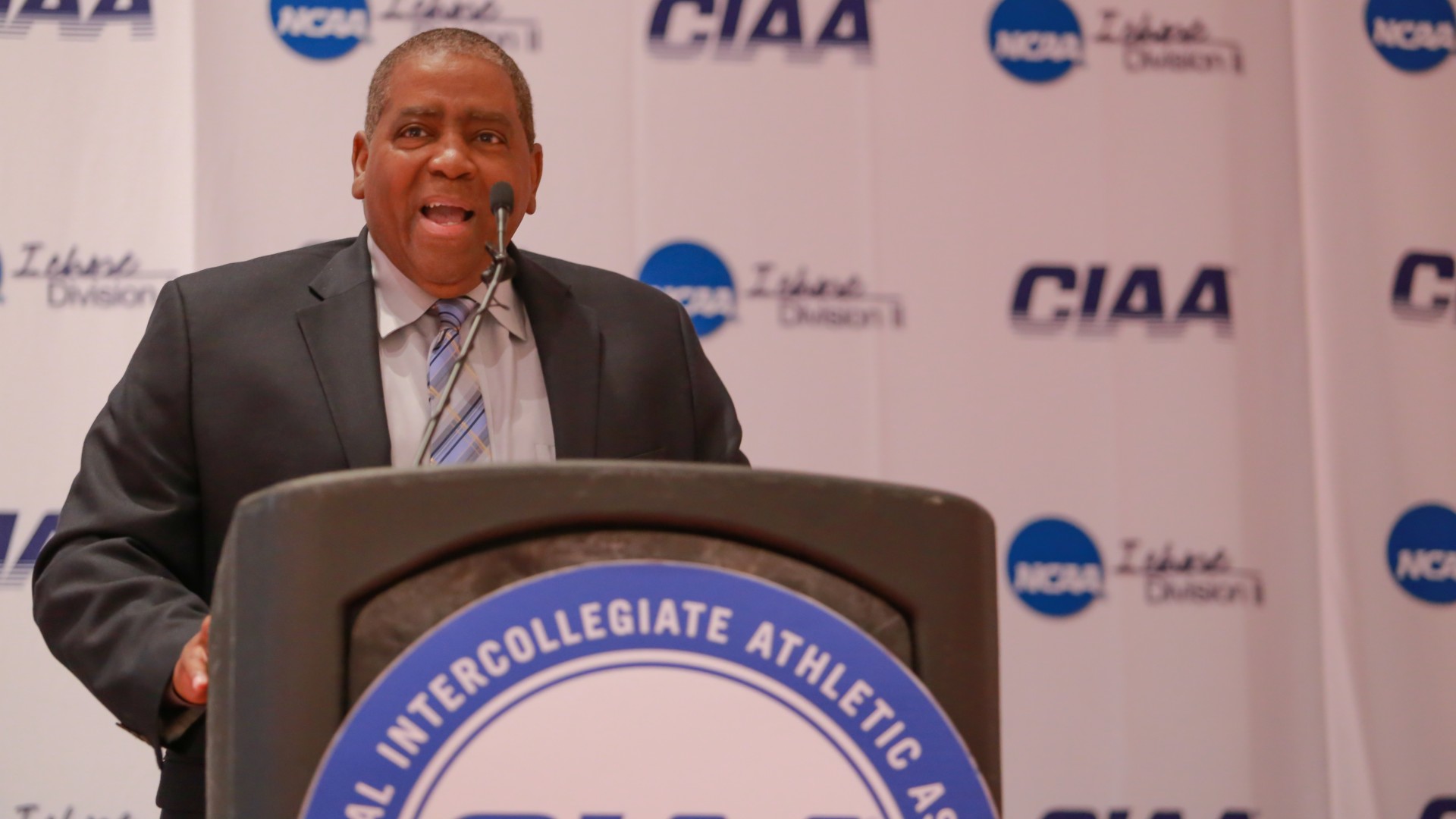 Steve Joyner Sr. speaking at his CIAA Hall of Fame Induction Ceremony