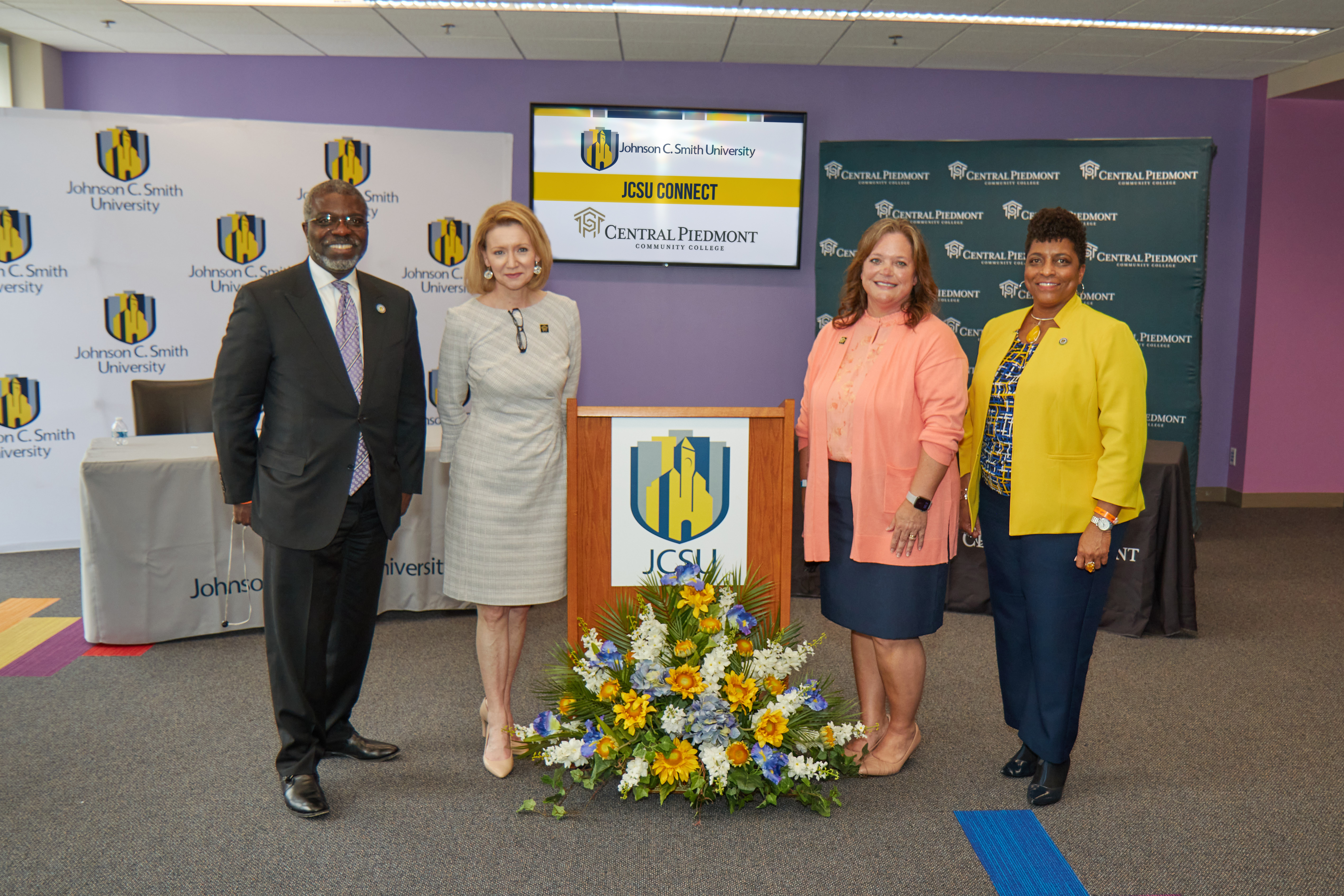 Photo of presidents and academic officers from the CPCC + JCSU Articulation Agreement Presser 