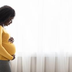 pregnant woman prematurity awareness