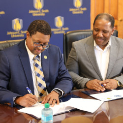 JCSU and the (AUA) College of Medicine officials sign the Memorandum of Understanding