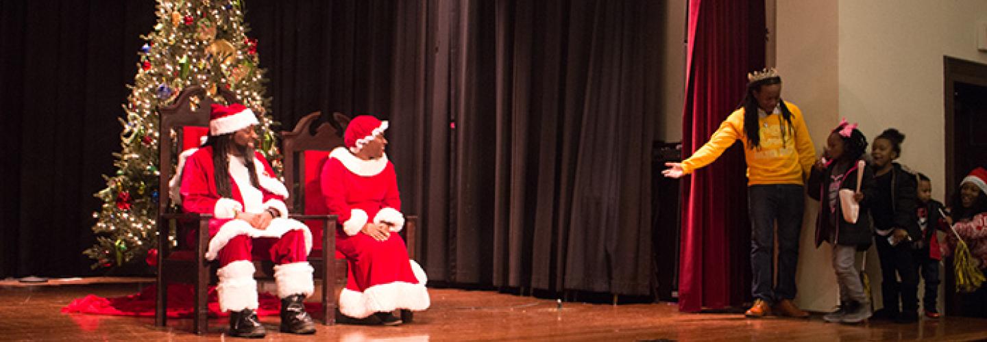Santa and Mrs. Clause at an Evening with Santa 2020