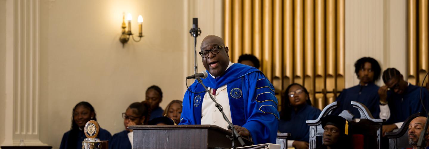 Rev. Dr. Kimber addresses the audience during the 2026 Baccalaureate Service