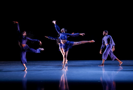 JCSU Dancers on the stage