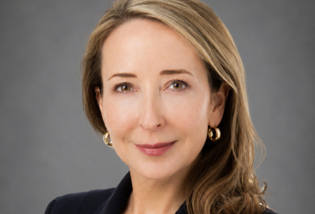 Angela Yochem Headshot