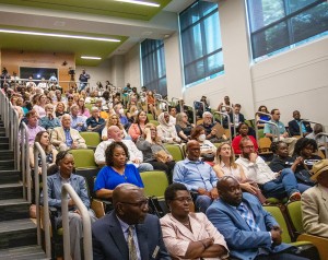 crowd at food discussion