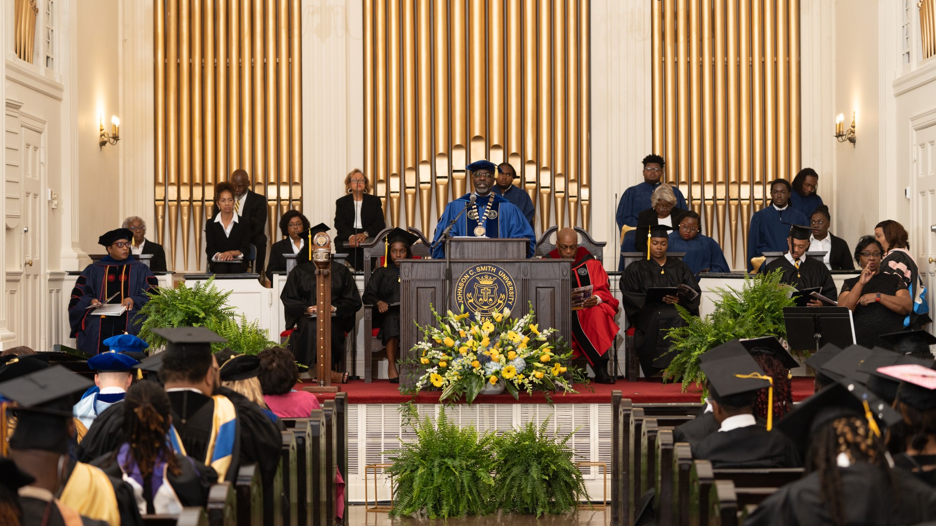 President Armbrister speaks to graduated during the 2023 Baccalaureate Service