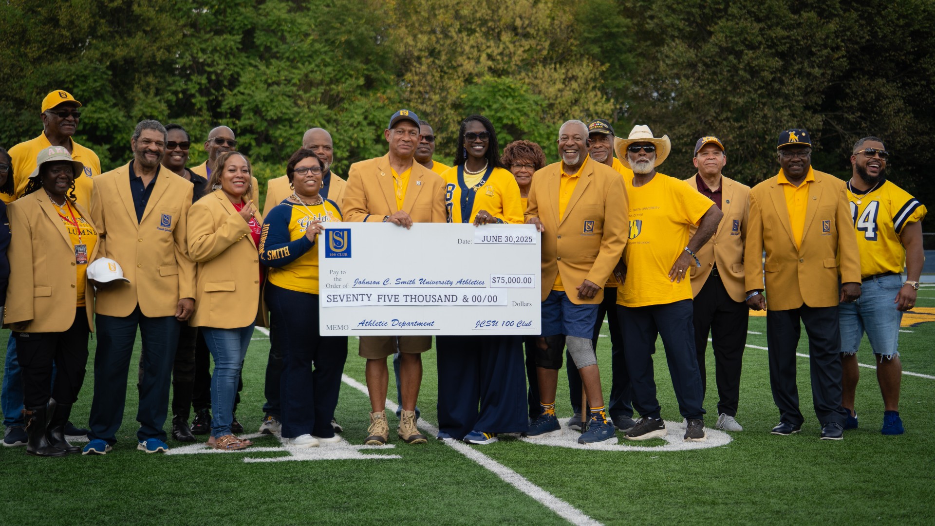 Photos from the 2025 Homecoming Game Crowds