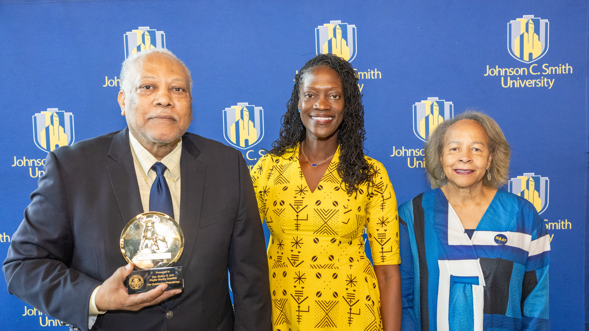 The Dawkins get their 1867 Giving Society Award 